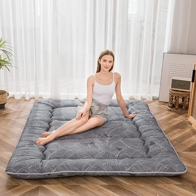MAXYOYO Black Leaf Printed Japanese Futon Floor Mattress, Thicken Sleeping Pad Floor Bed Roll Up Camping Guest Mattress Folding Couch Bed, Queen Size