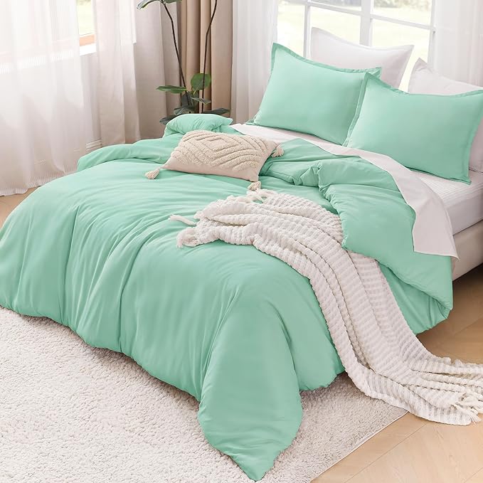 Litanika Comforters Mint Green Full Size, 3 Pieces Lightweight Solid Bedding Set & Collections, All Season Fluffy Bed Set (79x90In Comforter & 2 Pillowcases)