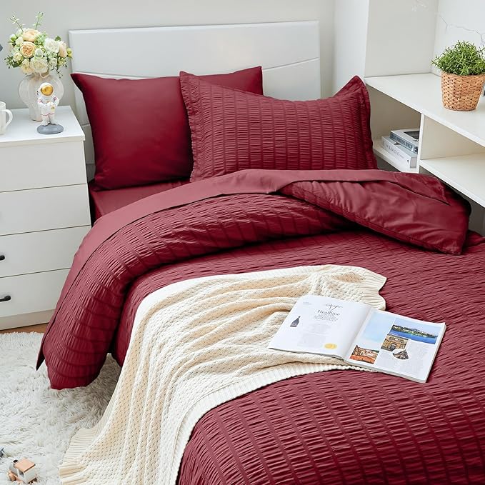 HYMOKEGE Burgundy Twin XL Comforter Set Seersucker 5 Pieces, All Season Luxury Bed in a Bag for Bedroom, Bedding Set with Comforter, Sheets, Pillowcase & Sham