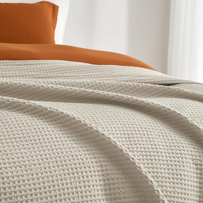 PHF 100% Cotton Waffle Weave Throw Blanket，Pre-Washed Snag Proof Lightweight Breathable Moisture-Wicking for Layering in Cold Weather for Couch Bed,Machine Washable,Home Decor Gift-Linen