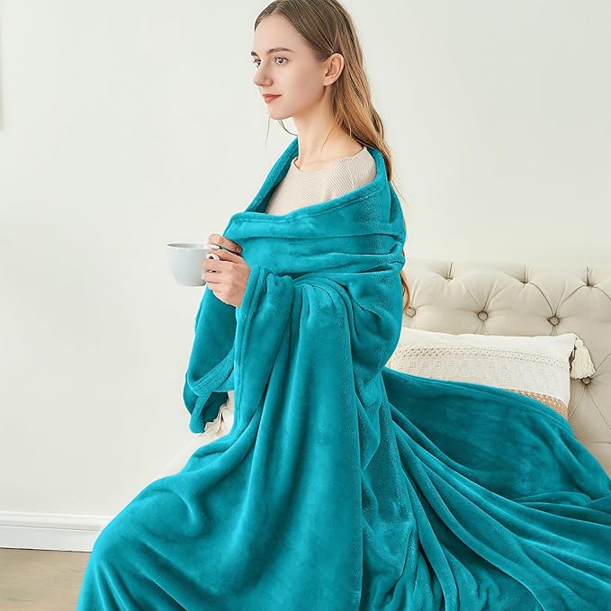 BEDELITE Throw Blanket for Couch and Bed - 300GSM Luxury Plush Cozy Fleece Blanket 50x60 Inches Bluebird, Soft Lightweight Blanket for Travel Camping