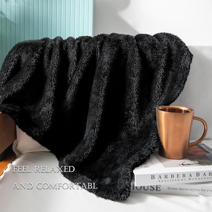 Exclusivo Mezcla Plush Fuzzy Fleece Bed Blanket Twin Size, Super Soft, Fluffy and Warm Blankets, Suitable for All Seasons (Black, 90x66 Inches)