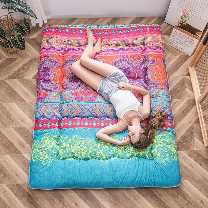 MAXYOYO Bohemian Retro Floor Mattress Boho Floral Style Japanese Futon Tatami Mat Foldable Bed Portable Camping Sleeping Pad Lounger Couch King Size