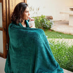 Exclusivo Mezcla Fleece Throw Blanket for Couch, Sofa, 300GSM Super Soft and Warm Blankets, Teal Throw All Season Use, Cozy, Plush, Lightweight, 50x60 Inches