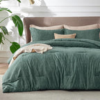 Bedsure Queen Comforter Set - Emerald Green Soft Bedding for All Seasons, Cationic Dyed Bed Set, 3 Pieces, 1 Queen Size Comforter (90"x90") and 2 Pillow Shams (20"x26"+2")