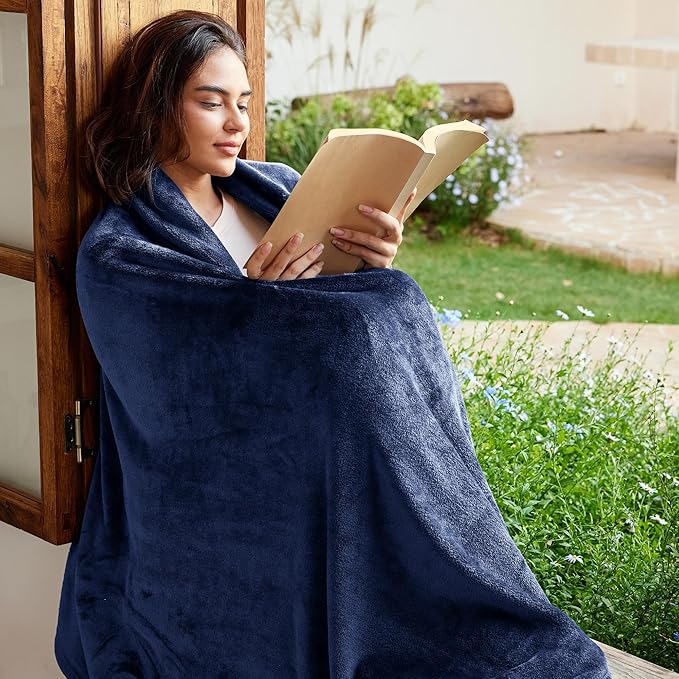 Exclusivo Mezcla Fleece Blanket Twin Size for Bed, Super Soft and Warm, All Season Use, Cozy, Plush, Lightweight, 60x80 Inches Navy Blue