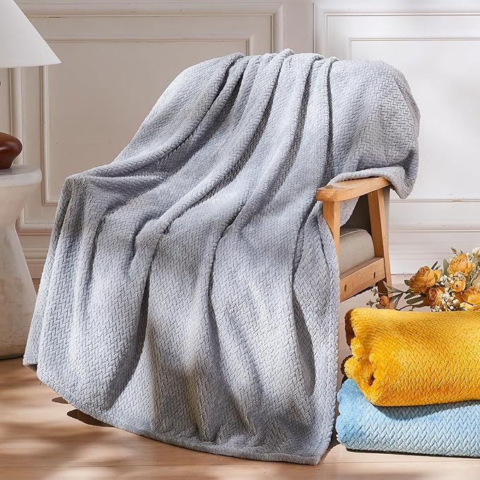 NEWCOSPLAY Super Soft Throw Blanket Grey Premium Silky Flannel Fleece Leaves Pattern Lightweight Bed Blanket All Season Use (Grey, Throw(50"x60"))