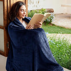 Exclusivo Mezcla Fleece Blanket Queen Size for Bed, Super Soft and Warm, All Season Use, Cozy, Plush, Lightweight, 90x90 Inches, Navy Blue