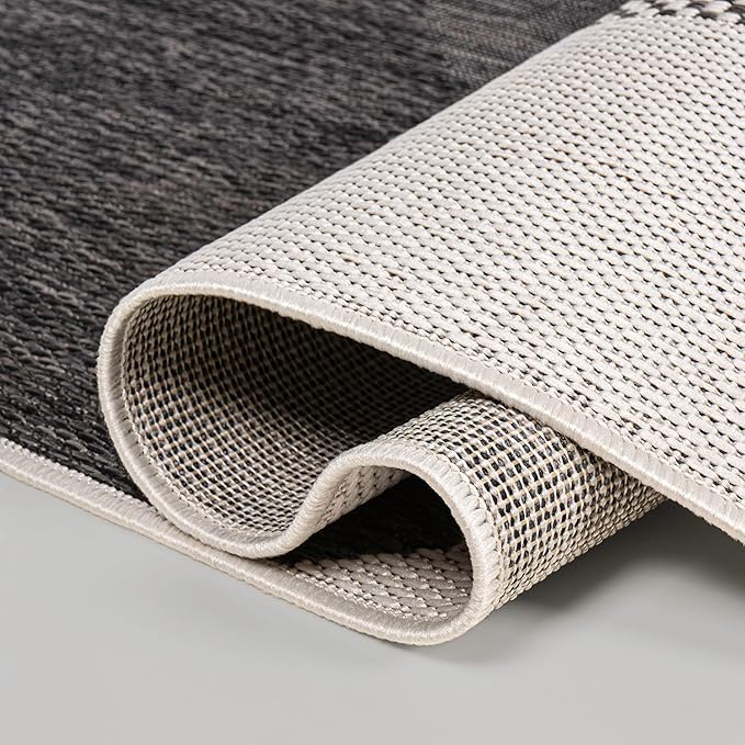 JONATHAN Y Geometric Organic Shapes Indoor Outdoor Area Rug 4X6 Cream/Black, Zia Modern for Backyard, Patio, Porch, Easy-Cleaning, High Traffic, Pet-Friendly, Non-Shedding (TSN306A-4)