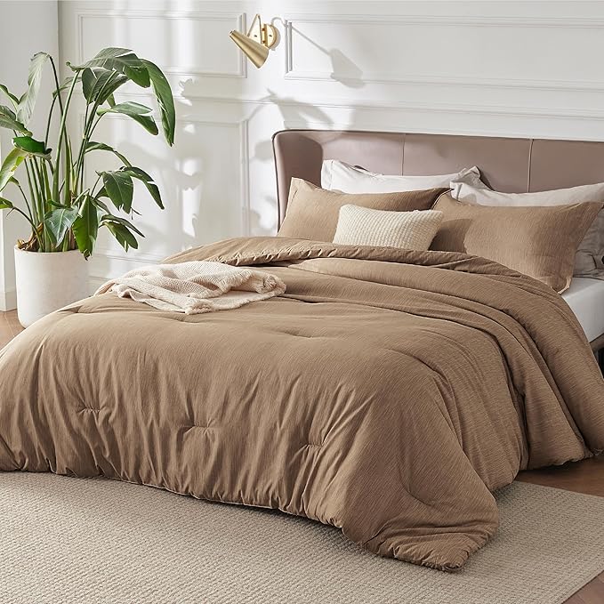 Bedsure King Size Comforter Set - Brown Soft Bedding for All Seasons, Cationic Dyed Bed Set, 3 Pieces, 1 King Size Comforter (104"x90") and 2 Pillow Shams (20"x36"+2")
