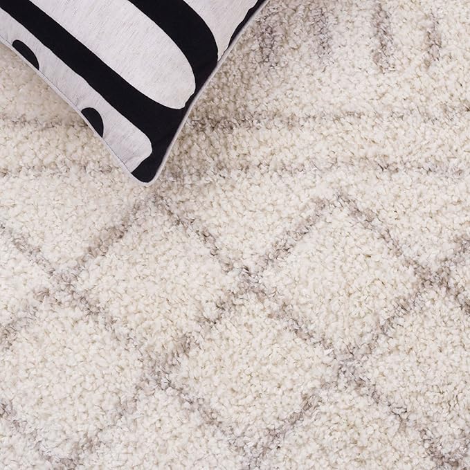 SAFAVIEH Arizona Shag Collection 6'7" Round Ivory/Beige ASG741A Moroccan Non-Shedding Living Room Bedroom Dining Room Entryway Plush 1.6-inch Thick Area Rug