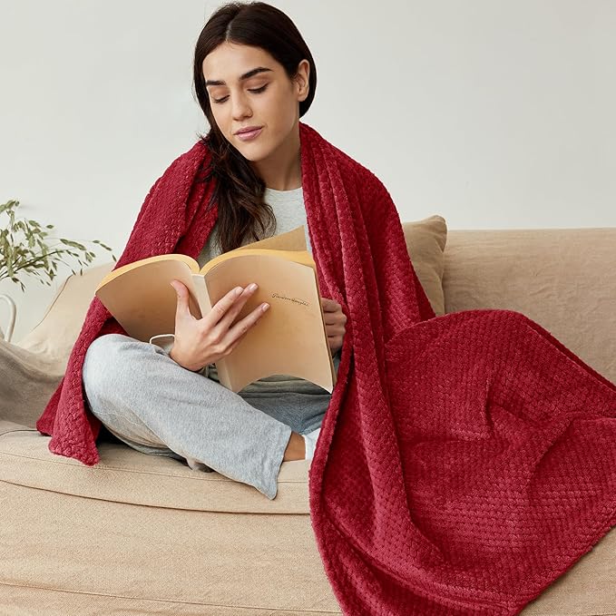 Exclusivo Mezcla Fleece Bed Blanket Queen Size, Super Soft and Warm Blankets for Couch, Sofa and Bed Waffle Textured, Cozy, Fuzzy and Lightweight (Deep Red, 90x90 Inches)