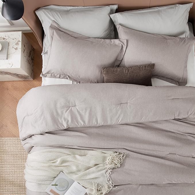 Bedsure California King Comforter Set - Soft Microfiber Bedding for All Seasons, 3 Pieces, 1 Comforter 104"x96" and 2 Pillow Shams 20"x36"+2"
