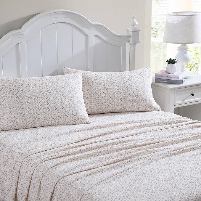 Laura Ashley - Flannel Sheets Queen Size, Anti-Pilling & Wrinkle Resistant Cotton, Touchably Soft for All-Season Comfort - Bed Sheets with Matching Pillowcases & Fitted Sheet (Evie Pink)
