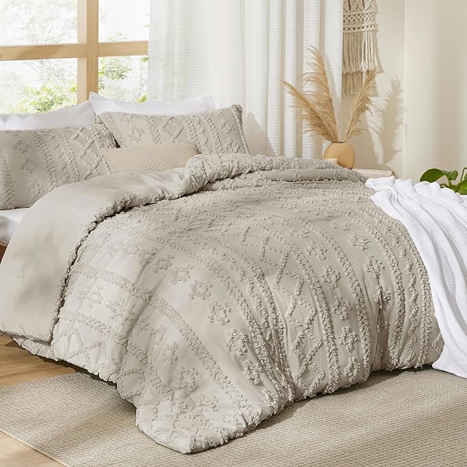 Bedsure Tufted Boho Comforter Set California King Size - Linen Boho Bed Set, GentleSoft™ 3 Pieces Farmhouse Shabby Chic Embroidery Bedding, Gifts for Woman, Soft Jacquard Comforter for All Seasons
