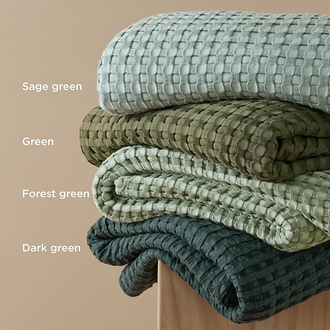 Bedsure Cooling Cotton Waffle Queen Size Blanket - Lightweight Summer Blanket of Rayon Derived from Bamboo for Hot Sleepers, Luxury Throws for Bed, Couch and Sofa, Forest Green, 90x90 Inches