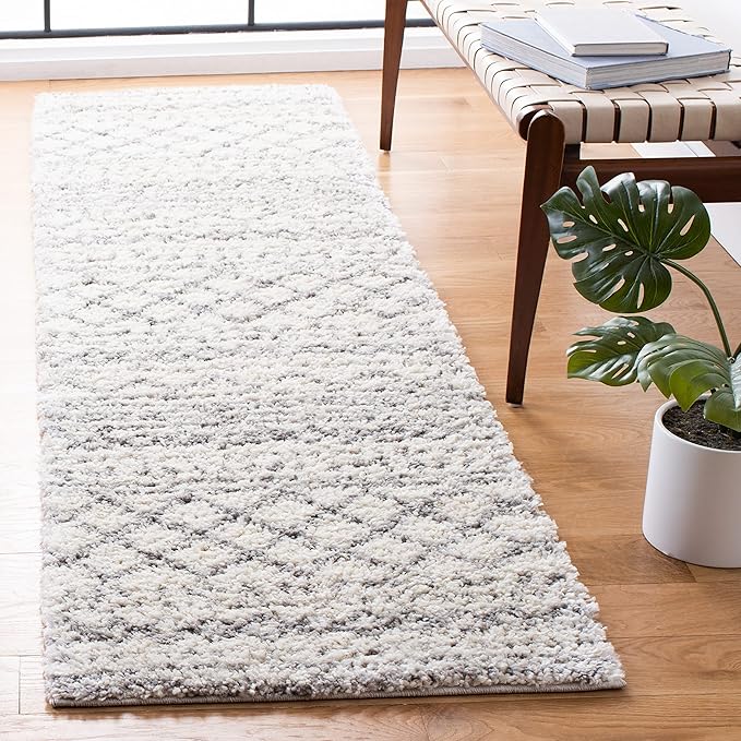 SAFAVIEH Arizona Shag Collection Runner Rug - 2'3" x 6', Ivory & Grey, Moroccan Design, Non-Shedding & Easy Care, 1.6-inch Thick Ideal for High Traffic Areas in Living Room, Bedroom (ASG741F)