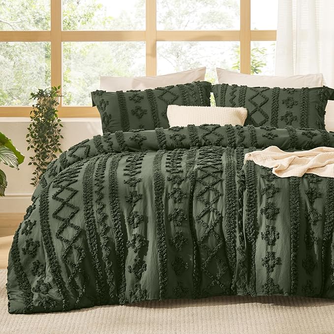 Bedsure Tufted Boho Comforter Set Oversized Queen - Olive Green Boho Bed Set, GentleSoft™ 3 Pieces Farmhouse Shabby Chic Embroidery Bedding, Gifts for Woman, Soft Jacquard Comforter for All Seasons
