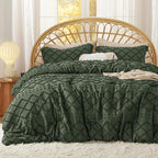 Bedsure King Comforter Set - Olive Green Comforter, Boho Tufted Shabby Chic Bedding for Kids, 3 Pieces Vintage Farmhouse Bed Set for All Seasons, Fluffy Soft Bedding with 2 Pillow Shams