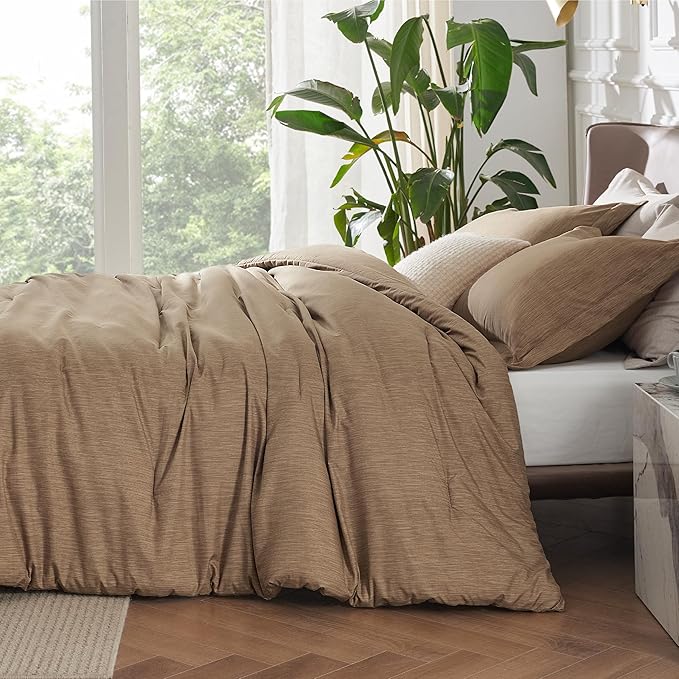 Bedsure King Size Comforter Set - Brown Soft Bedding for All Seasons, Cationic Dyed Bed Set, 3 Pieces, 1 King Size Comforter (104"x90") and 2 Pillow Shams (20"x36"+2")