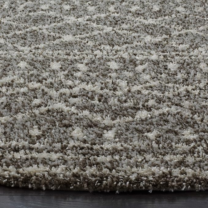 SAFAVIEH Arizona Shag Collection Area Rug - 6'7" Square, Brown & Ivory, Moroccan Design, Non-Shedding & Easy Care, 1.6-inch Thick Ideal for High Traffic Areas in Living Room, Bedroom (ASG741B)