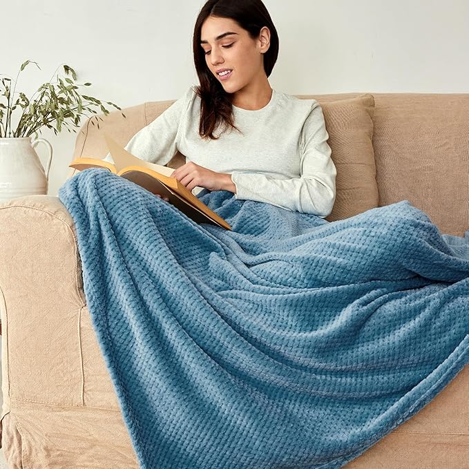 Exclusivo Mezcla Fleece Throw Blanket Extra Large, Super Soft and Warm Blankets for Couch, Sofa and Bed Waffle Textured, Cozy, Fuzzy and Lightweight (Slate Blue, 50x70 Inches)