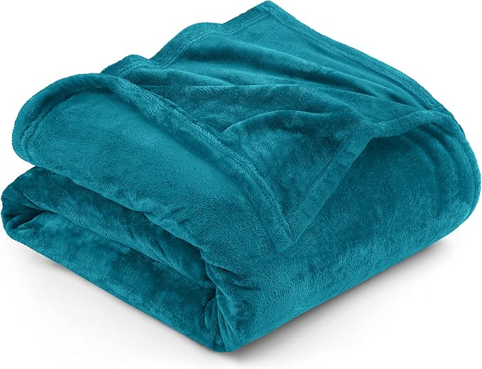 Utopia Bedding Fleece Blanket Twin Size Turquoise 300GSM Luxury Anti-Static Fuzzy Soft Microfiber Dorm Bed Blanket (90x66 Inch)