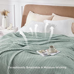 Bedsure Cooling Cotton Waffle Twin XL Blanket - Lightweight Breathable Blanket of Rayon Derived from Bamboo for Hot Sleepers, Luxury Throws for Bed, Couch and Sofa, Mint Green, 66x90 Inches