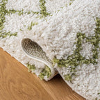 SAFAVIEH Arizona Shag Collection Accent Rug - 4' x 6', Ivory & Green, Moroccan Design, Non-Shedding & Easy Care, 1.6-inch Thick Ideal for High Traffic Areas in Entryway, Living Room, Bedroom (ASG741Y)