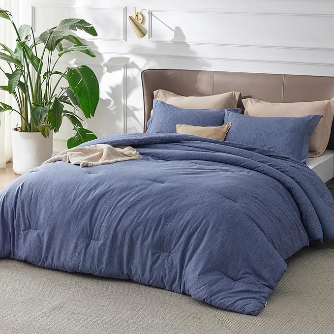 Bedsure Full Comforter Set - Infinity Blue Soft Bedding for All Seasons, Cationic Dyed Bed Set, 3 Pieces, 1 Full Size Comforter (82"x86") and 2 Pillow Shams (20"x26"+2")