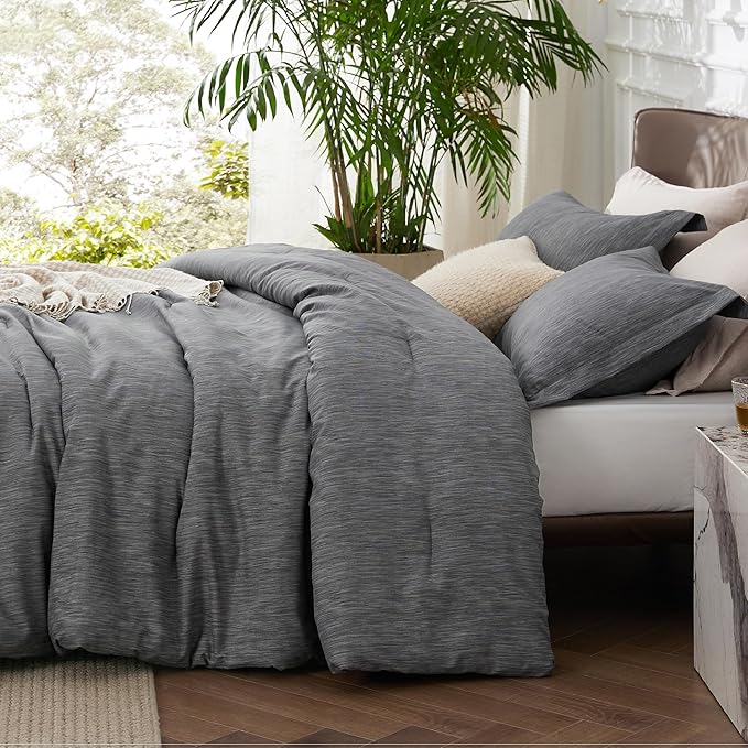 Bedsure King Size Comforter Set - Charcoal Grey Soft Bedding for All Seasons, Cationic Dyed Bed Set, 3 Pieces, 1 King Size Comforter (104"x90") and 2 Pillow Shams (20"x36"+2")
