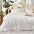 Bedsure King Comforter Set - White Comforter, Boho Tufted Shabby Chic Bedding for Kids, 3 Pieces Vintage Farmhouse Bed Set for All Seasons, Fluffy Soft Bedding with 2 Pillow Shams