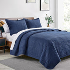 Love's cabin King Size Quilt Set Navy Blue Bedspreads - Soft Bed Summer Lightweight Bedspread Comforter - Modern Style Coin Pattern Coverlet for All Season - 3 Pieces (1 Quilt, 2 Pillow Shams)
