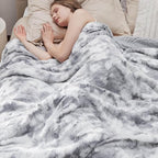 Bedsure GentleSoft Sherpa Fluffy Blanket Queen Size for Bed - Fleece Warm and Cozy for Women Gift, Plush & Fuzzy Faux Fur Christmas Blanket for Couch Decor, Tie Dye Design, Light Grey, 90x90 Inches