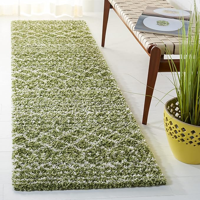 SAFAVIEH Arizona Shag Collection Runner - 2'3" x 6', Green & Ivory, Moroccan Design, Non-Shedding & Easy Care, 1.6-inch Thick, Ideal for The Living Room, Dining, Bedroom (ASG741X)