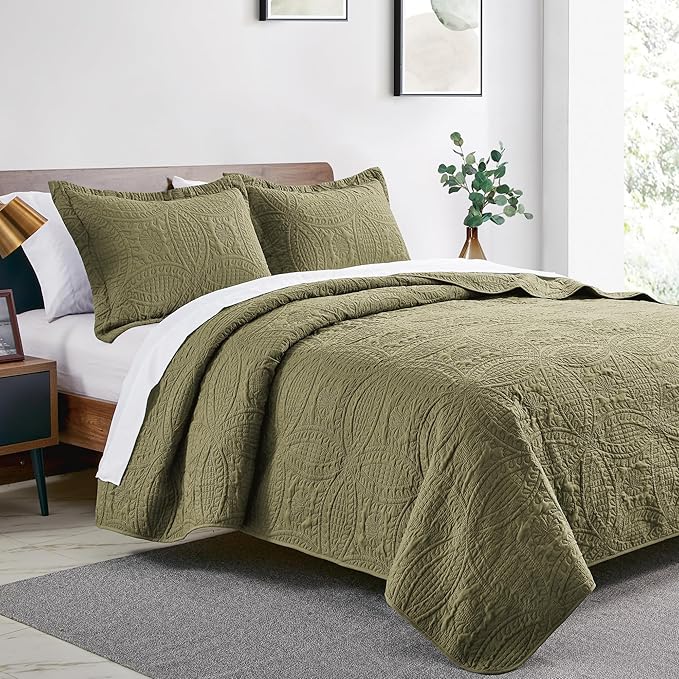 Love's cabin Twin Quilt Bedding Set Green Bedspreads - Soft Bed Summer Lightweight Bedspread Comforter - Coin Pattern Bedding Coverlet for All Season - 2 Pieces (1 Quilt, 1 Pillow Sham)