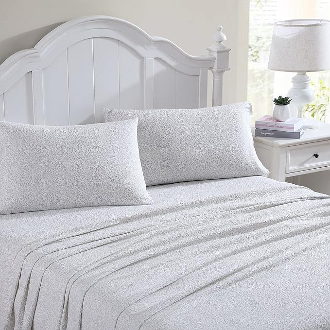 Laura Ashley - Flannel Sheets Twin Size, Anti-Pilling & Wrinkle Resistant Cotton, Touchably Soft for All-Season Comfort - Bed Sheets with Matching Pillowcase & Fitted Sheet (Chelsie Vine Grey)
