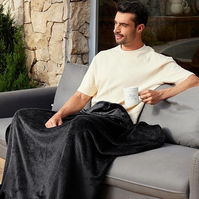 Exclusivo Mezcla Fleece Throw Blanket for Couch, Sofa, 300GSM Super Soft and Warm Blankets, Black Throw All Season Use, Cozy, Plush, Lightweight, 50x60 Inches