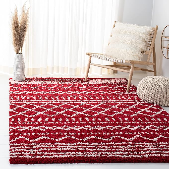 SAFAVIEH Arizona Shag Collection Accent Rug - 4' x 6', Red & Ivory, Moroccan Design, Non-Shedding & Easy Care, 1.6-inch Thick Ideal for High Traffic Areas in Entryway, Living Room, Bedroom (ASG741Q)